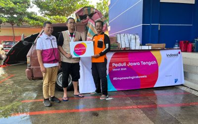 Tanggap Banjir Demak, Indosat Ooredoo Hutchison Salurkan Bantuan untuk Warga Terdampak