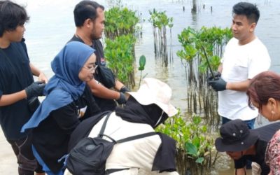 PT Coca-Cola Europacific Indonesia dan Filantra Dorong Pemandu Lokal Berdaya Lewat Program Pelatihan Ekowisata & Sertifikasi Pulau Pramuka