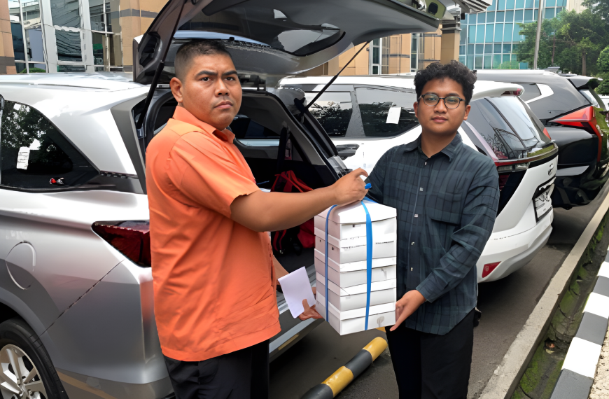 Bank DKI Food Assistance: Staple Food and Ready-to-Eat Meals