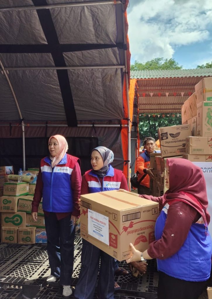 From Jakarta to Sumatra, PT Nusantara Regas Strengthens Recovery for Flood Affected Communities