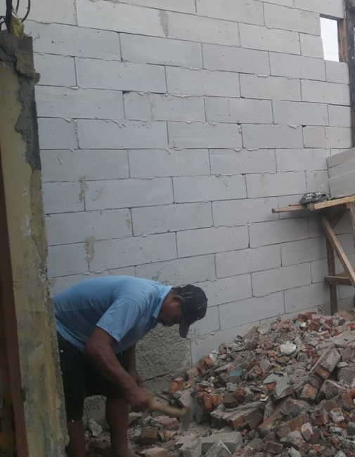 Concrete Steps by PT PLN Indonesia Power and Filantra Transforming Waste into Benefits for the Community Concrete Steps by PT PLN Indonesia Power and Filantra Transforming Waste into Benefits for the Community