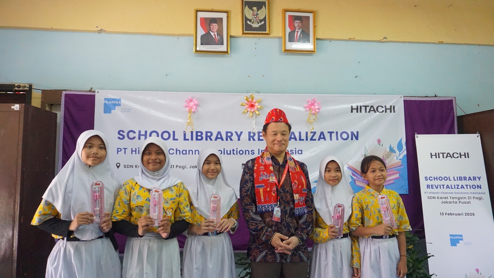 Hitachi Channel Solutions Indonesia Together with Filantra Regrow the Meaning of Learning from the Library Room