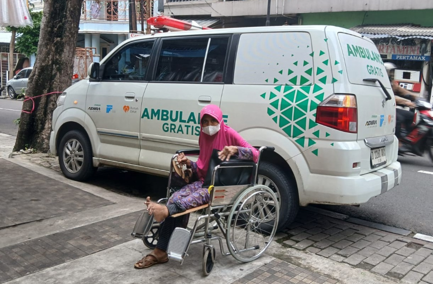 Adira Finance Syariah and Filantra Open Access to More Inclusive Medical Transportation in Jabodetabek