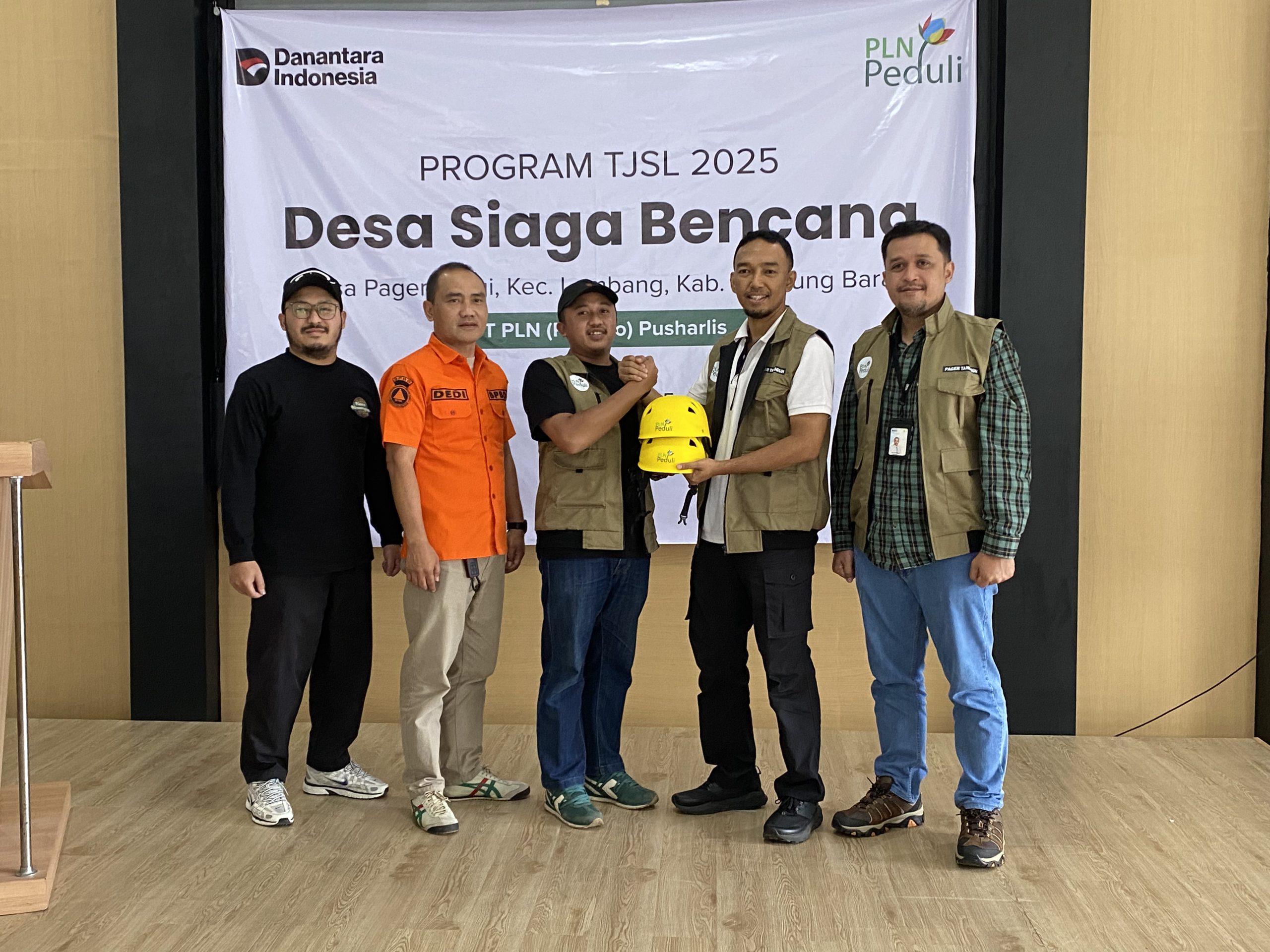 PLN Pusharlis and Filantra Strengthen Pagerwangi Disaster-Resilient Village Through Community-Based Preparedness and Mitigation Programs in Lembang